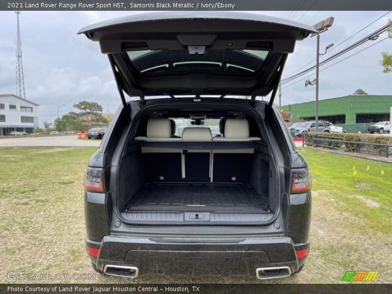  2021 Range Rover Sport HST Trunk