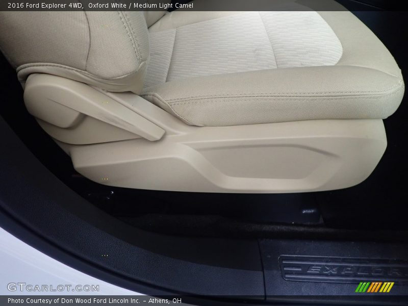 Oxford White / Medium Light Camel 2016 Ford Explorer 4WD