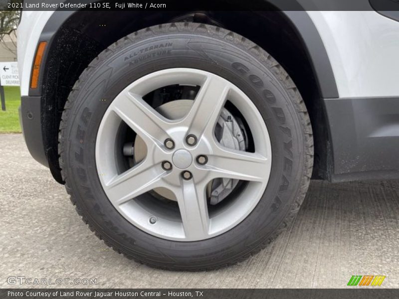  2021 Defender 110 SE Wheel