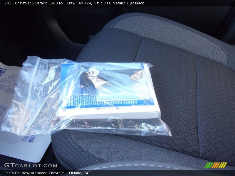 Satin Steel Metallic / Jet Black 2021 Chevrolet Silverado 1500 RST Crew Cab 4x4