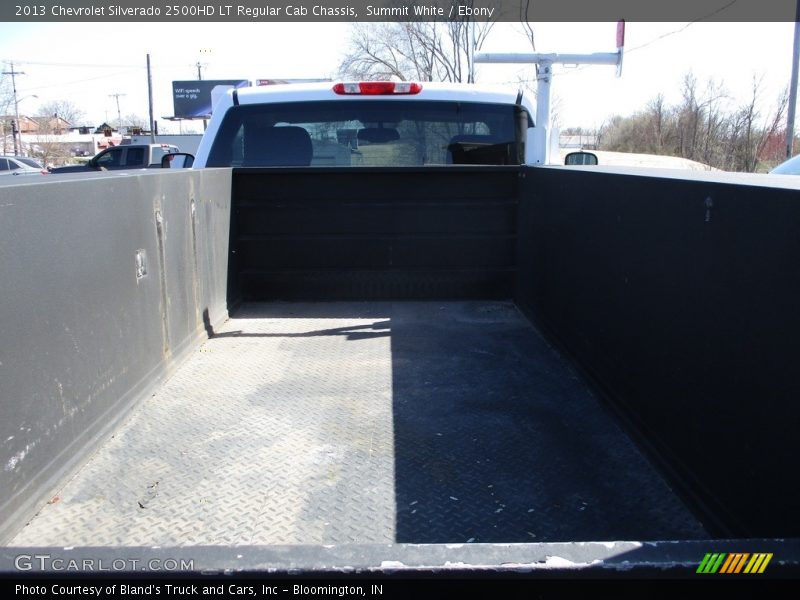 Summit White / Ebony 2013 Chevrolet Silverado 2500HD LT Regular Cab Chassis