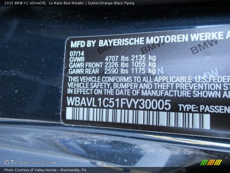 Le Mans Blue Metallic / Oyster/Orange-Black Piping 2015 BMW X1 xDrive28i