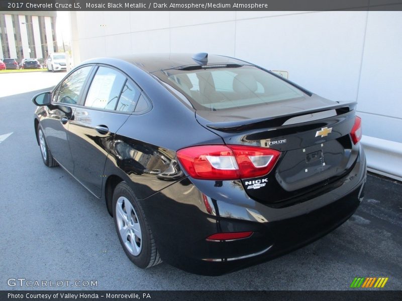 Mosaic Black Metallic / Dark Atmosphere/Medium Atmosphere 2017 Chevrolet Cruze LS