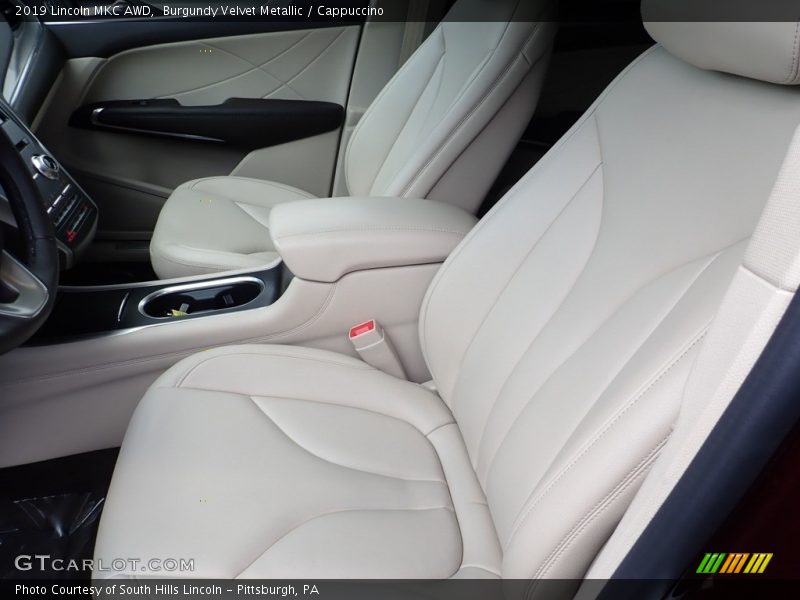 Front Seat of 2019 MKC AWD