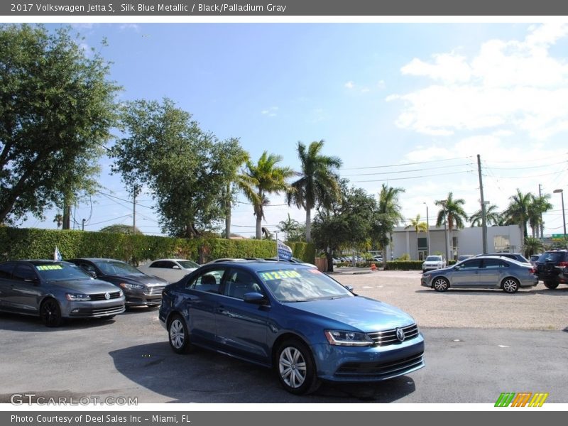 Silk Blue Metallic / Black/Palladium Gray 2017 Volkswagen Jetta S
