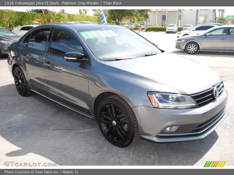 Platinum Gray Metallic / Titan Black 2018 Volkswagen Jetta SE Sport