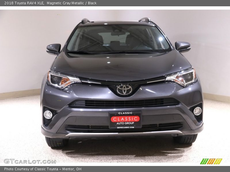 Magnetic Gray Metallic / Black 2018 Toyota RAV4 XLE