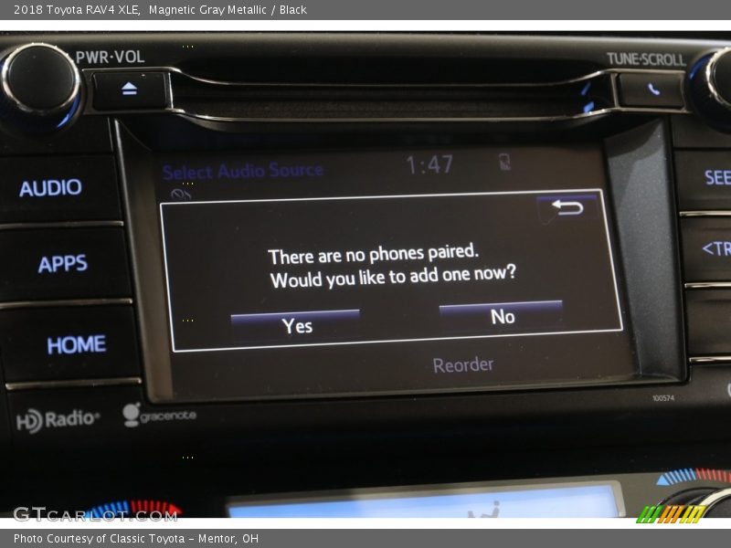 Magnetic Gray Metallic / Black 2018 Toyota RAV4 XLE