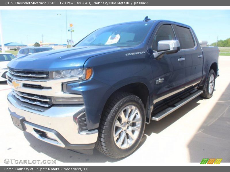 Northsky Blue Metallic / Jet Black 2019 Chevrolet Silverado 1500 LTZ Crew Cab 4WD