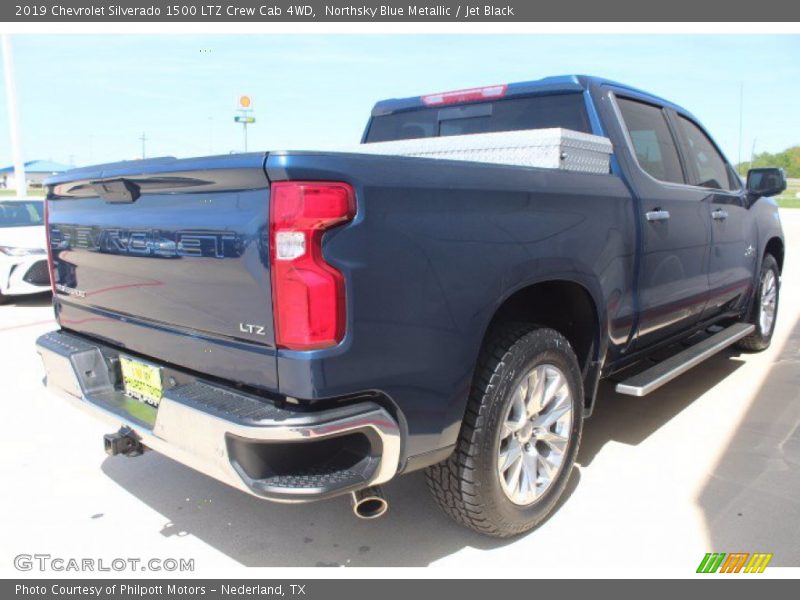 Northsky Blue Metallic / Jet Black 2019 Chevrolet Silverado 1500 LTZ Crew Cab 4WD