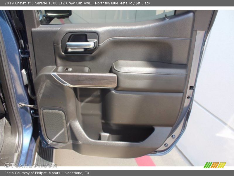 Northsky Blue Metallic / Jet Black 2019 Chevrolet Silverado 1500 LTZ Crew Cab 4WD
