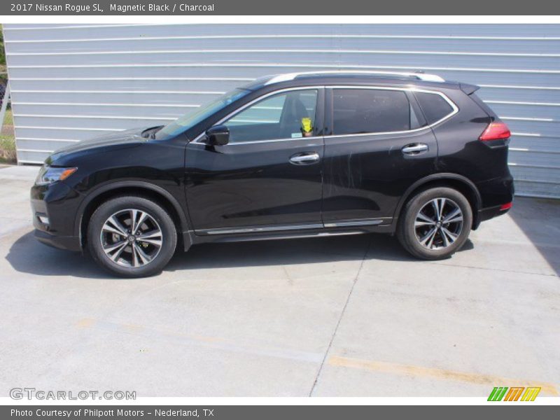  2017 Rogue SL Magnetic Black