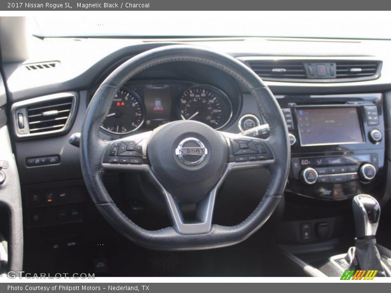 Magnetic Black / Charcoal 2017 Nissan Rogue SL