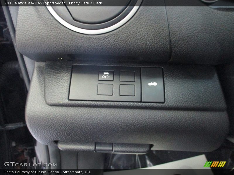 Ebony Black / Black 2013 Mazda MAZDA6 i Sport Sedan