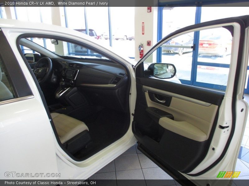 White Diamond Pearl / Ivory 2018 Honda CR-V LX AWD