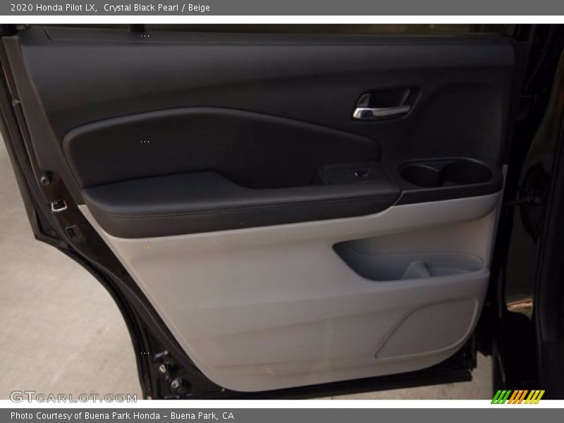 Crystal Black Pearl / Beige 2020 Honda Pilot LX