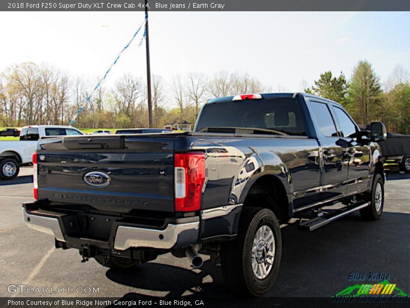 Blue Jeans / Earth Gray 2018 Ford F250 Super Duty XLT Crew Cab 4x4