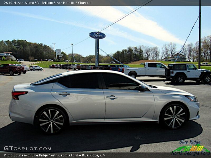 Brilliant Silver Metallic / Charcoal 2019 Nissan Altima SR