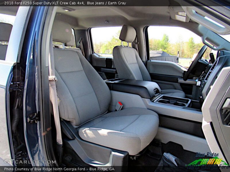 Blue Jeans / Earth Gray 2018 Ford F250 Super Duty XLT Crew Cab 4x4