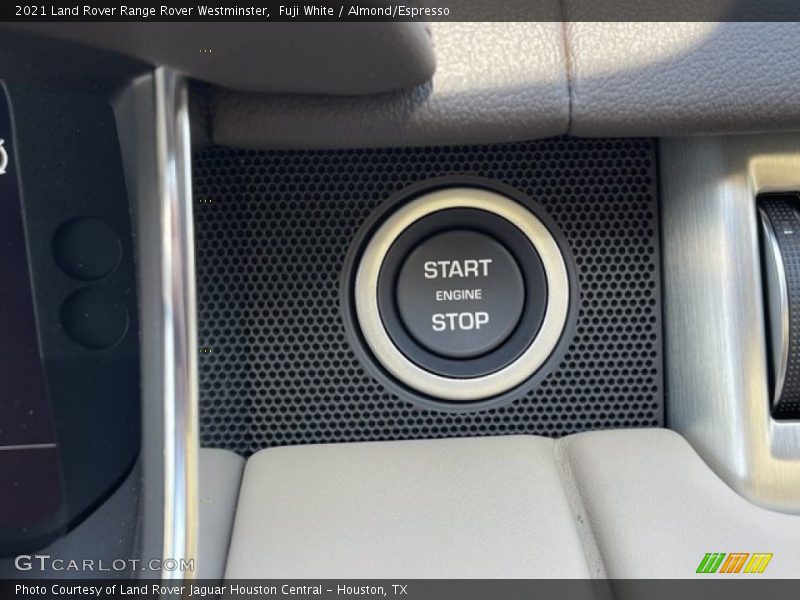Fuji White / Almond/Espresso 2021 Land Rover Range Rover Westminster