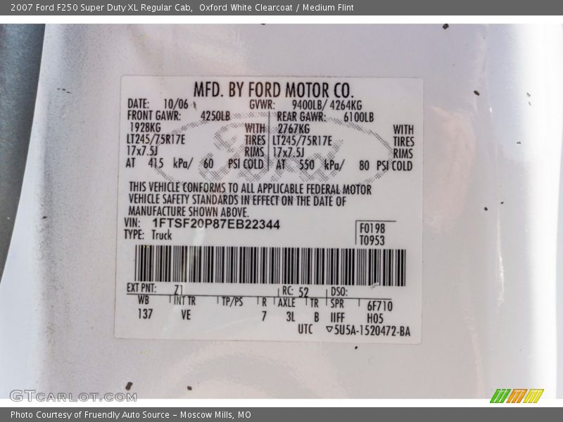 Oxford White Clearcoat / Medium Flint 2007 Ford F250 Super Duty XL Regular Cab