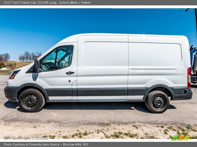  2017 Transit Van 250 MR Long Oxford White
