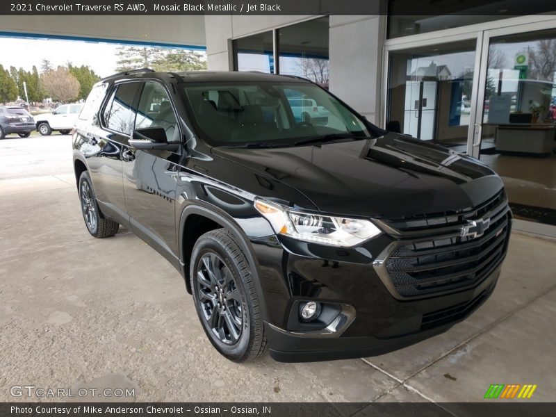 Mosaic Black Metallic / Jet Black 2021 Chevrolet Traverse RS AWD