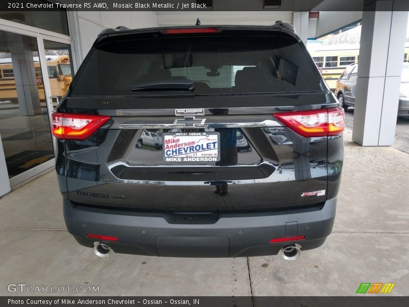 Mosaic Black Metallic / Jet Black 2021 Chevrolet Traverse RS AWD