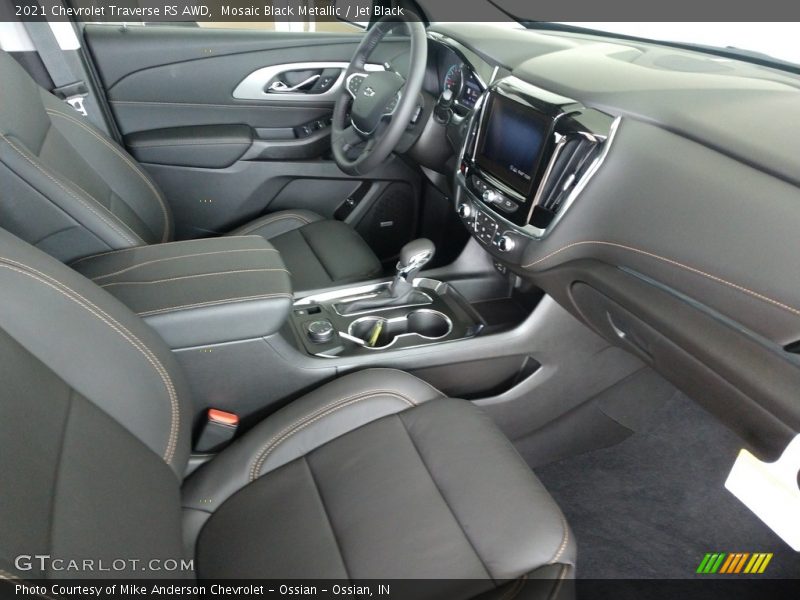 Mosaic Black Metallic / Jet Black 2021 Chevrolet Traverse RS AWD