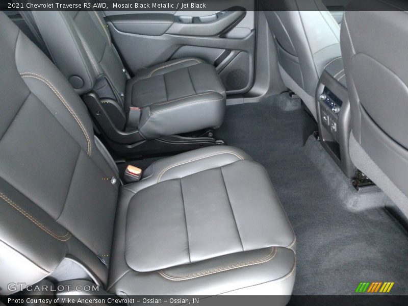 Mosaic Black Metallic / Jet Black 2021 Chevrolet Traverse RS AWD