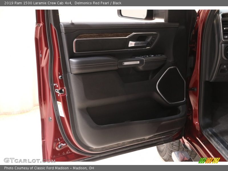 Delmonico Red Pearl / Black 2019 Ram 1500 Laramie Crew Cab 4x4