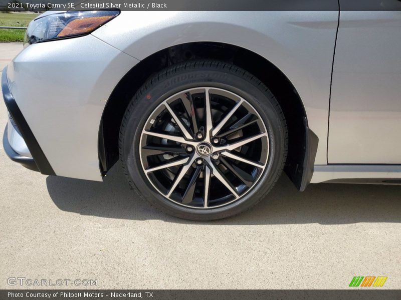 Celestial Silver Metallic / Black 2021 Toyota Camry SE