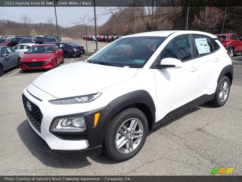 Chalk White / Black 2021 Hyundai Kona SE AWD