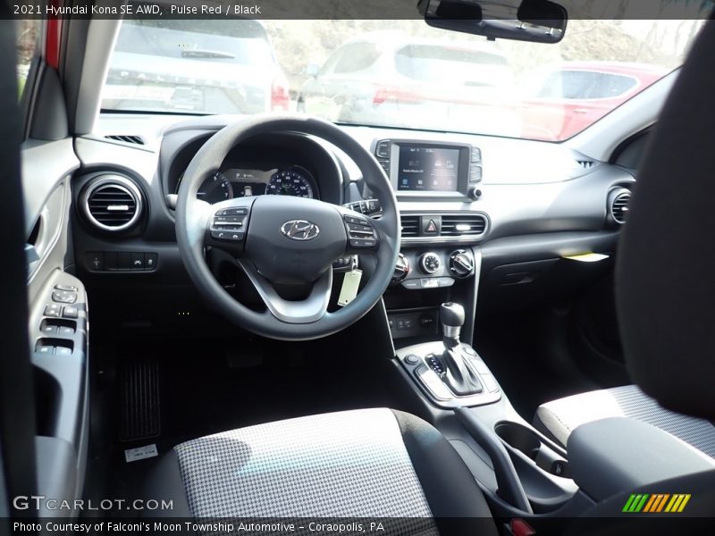 Pulse Red / Black 2021 Hyundai Kona SE AWD