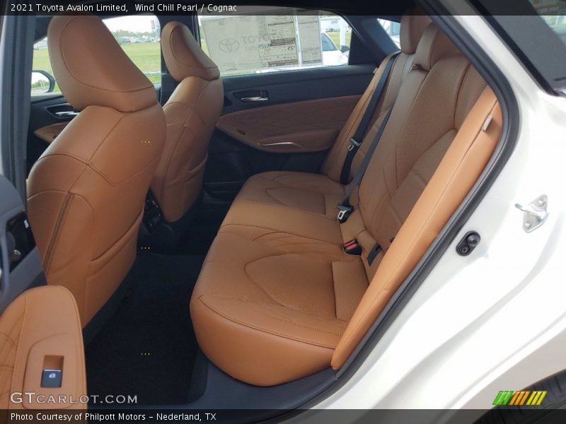 Wind Chill Pearl / Cognac 2021 Toyota Avalon Limited