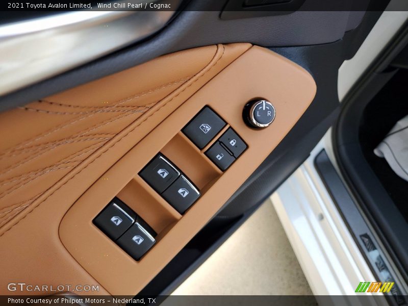 Wind Chill Pearl / Cognac 2021 Toyota Avalon Limited