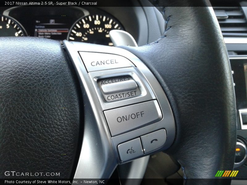 Super Black / Charcoal 2017 Nissan Altima 2.5 SR