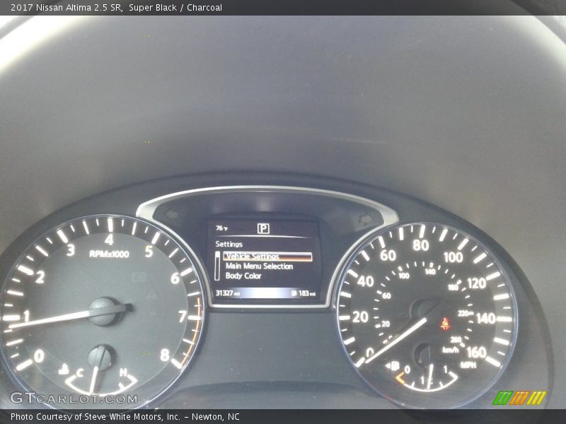 Super Black / Charcoal 2017 Nissan Altima 2.5 SR