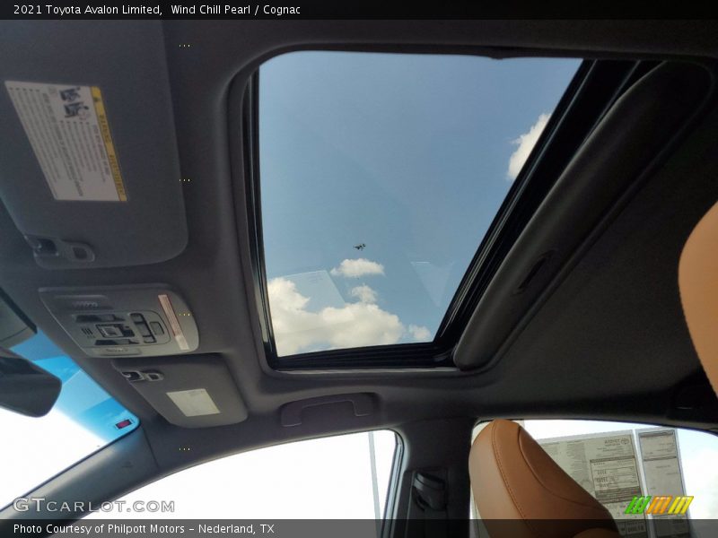Wind Chill Pearl / Cognac 2021 Toyota Avalon Limited