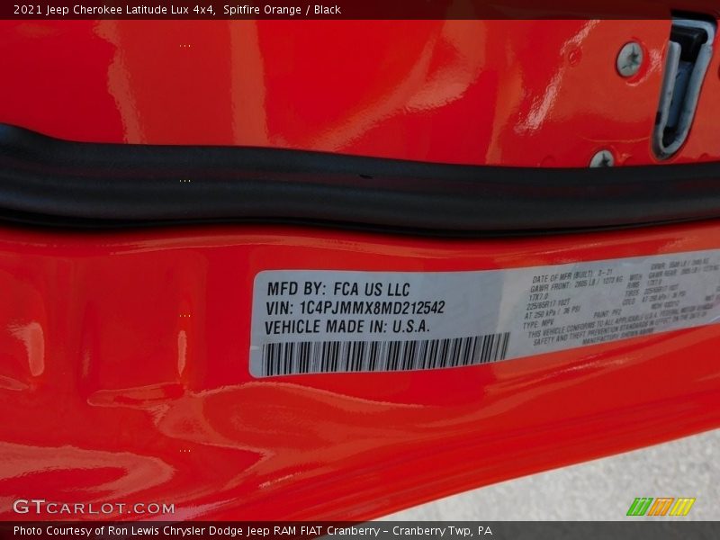 Spitfire Orange / Black 2021 Jeep Cherokee Latitude Lux 4x4