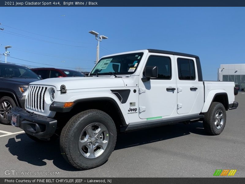 Bright White / Black 2021 Jeep Gladiator Sport 4x4