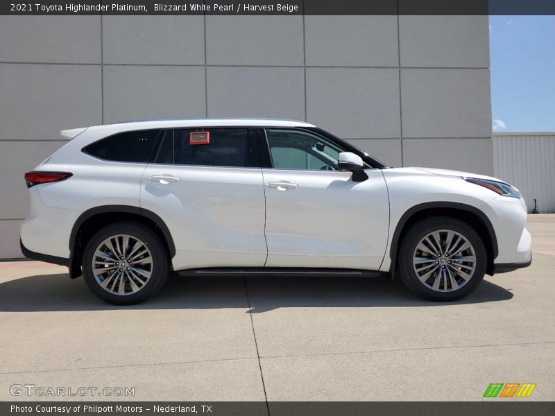 Blizzard White Pearl / Harvest Beige 2021 Toyota Highlander Platinum