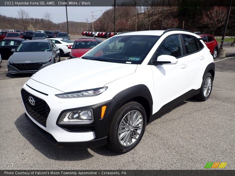 Chalk White / Black 2021 Hyundai Kona SEL AWD