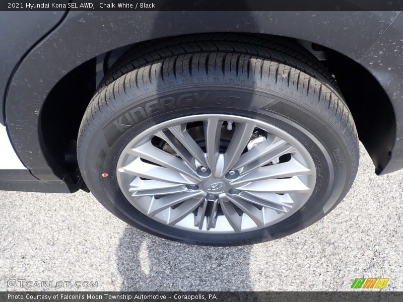 Chalk White / Black 2021 Hyundai Kona SEL AWD