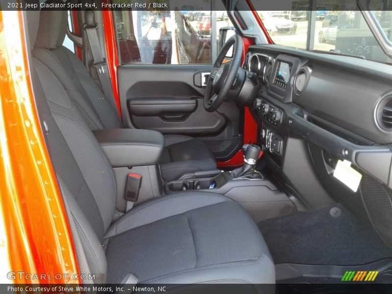 Firecracker Red / Black 2021 Jeep Gladiator Sport 4x4
