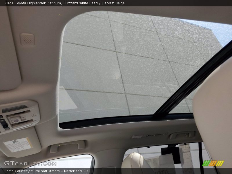 Blizzard White Pearl / Harvest Beige 2021 Toyota Highlander Platinum