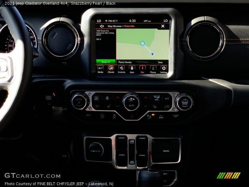 Snazzberry Pearl / Black 2021 Jeep Gladiator Overland 4x4