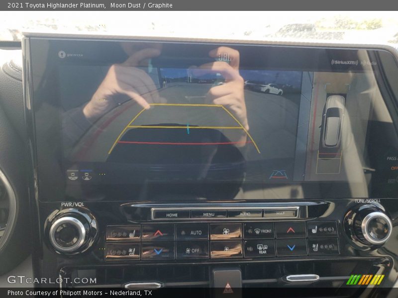 Moon Dust / Graphite 2021 Toyota Highlander Platinum