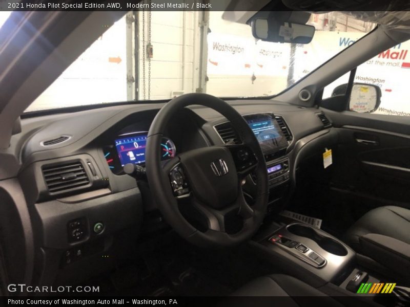 Modern Steel Metallic / Black 2021 Honda Pilot Special Edition AWD