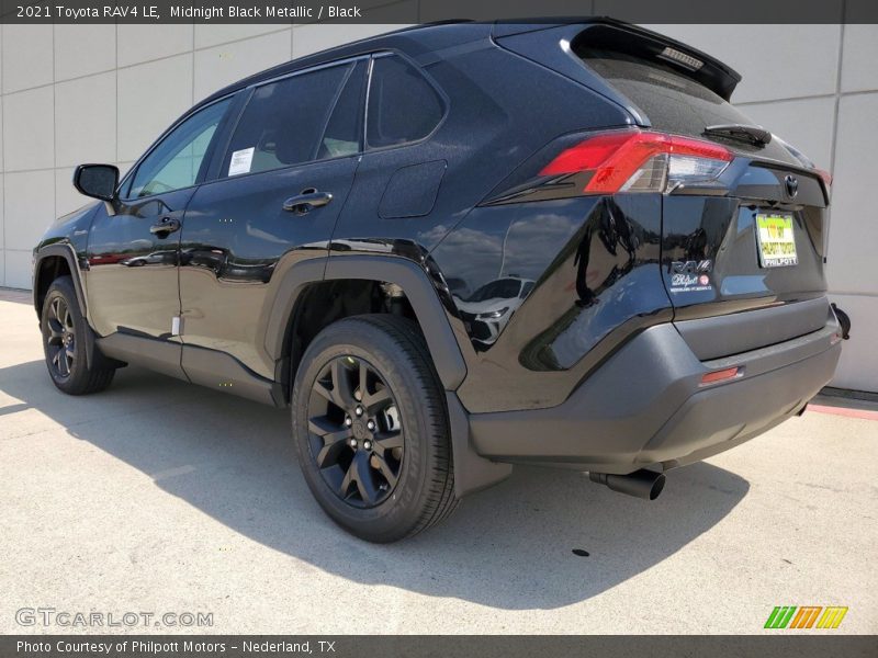 Midnight Black Metallic / Black 2021 Toyota RAV4 LE